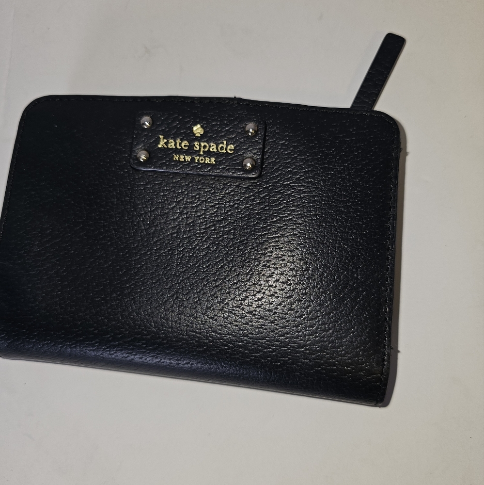 NWOT Kate Spade Grove Street Black Bifold Wallet - Picture 2 of 8